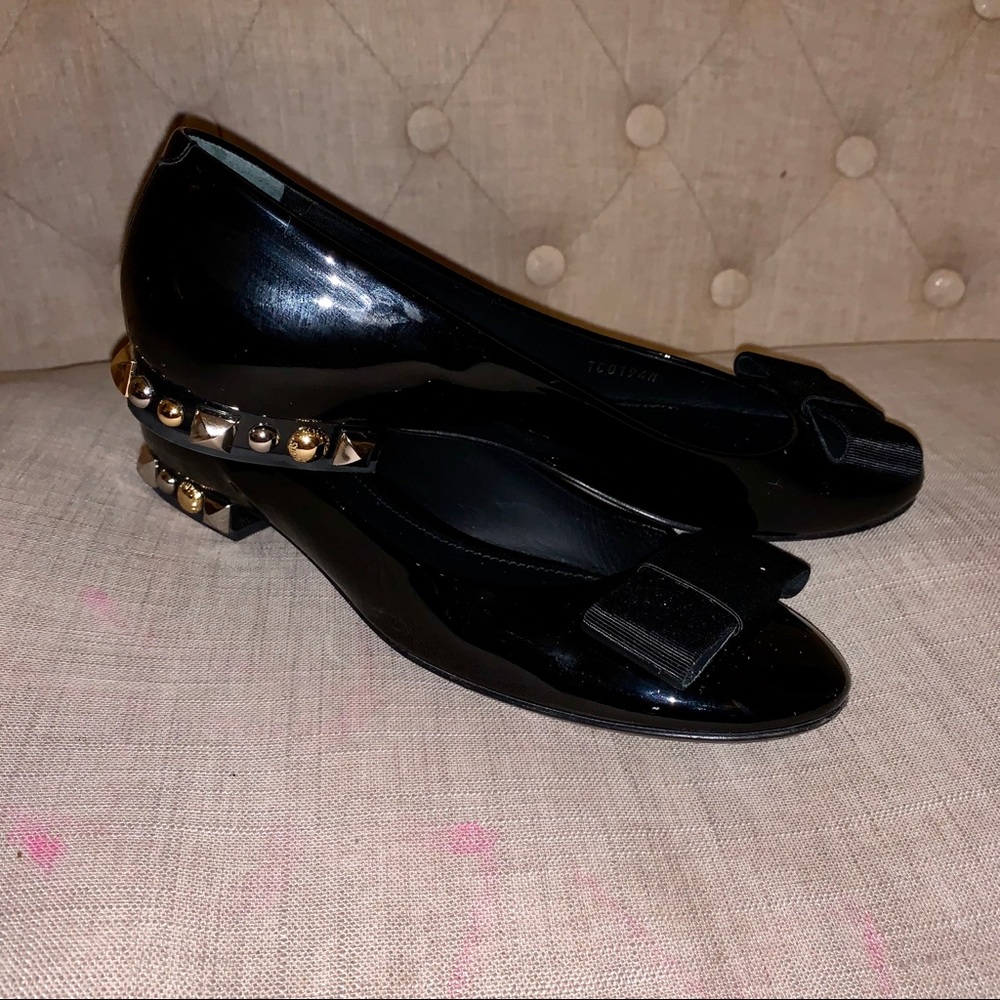 Louis Vuitton studded flat shoes